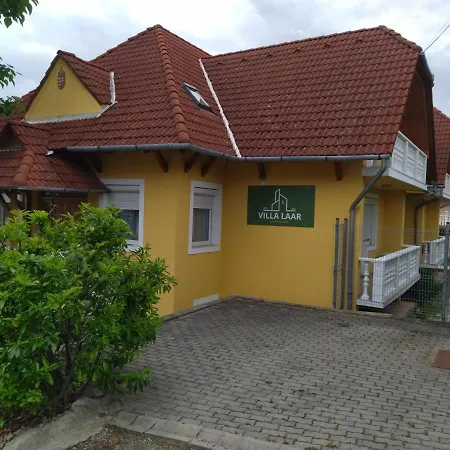 Laar Apartment